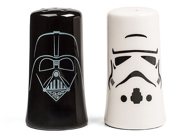 Storm Trooper Salt and Pepper Shakers – LennyMud