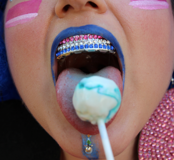 blue-cheese-lollipops