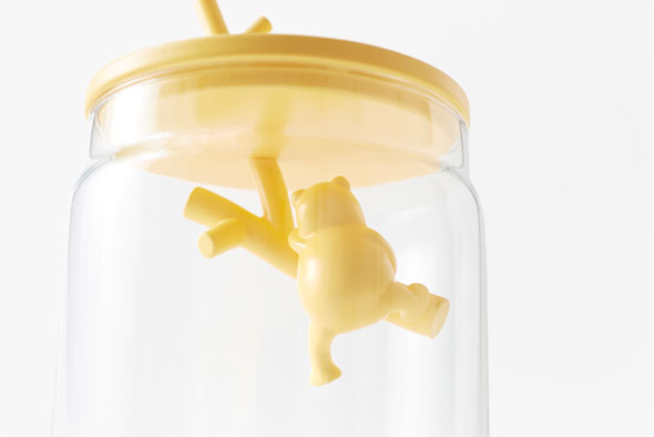 pooh-glassware_container10_copyright_Disney