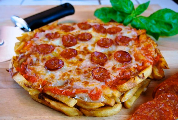 pizza-french-fry-crust