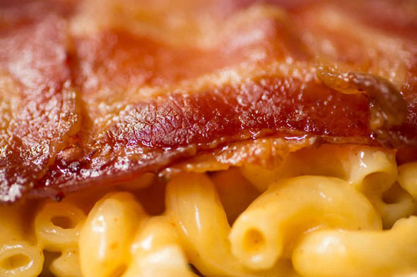 bacon-mac-and-cheese-2